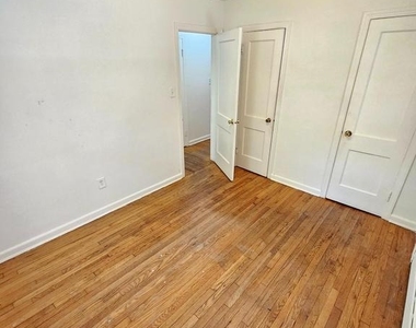 8711 Plymouth Street - Photo Thumbnail 11