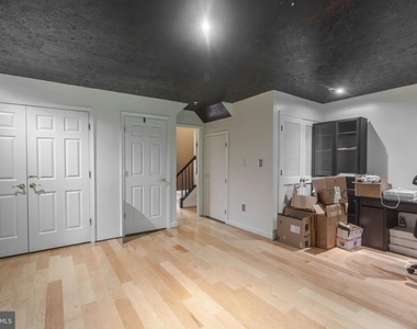 8329 Wades Way - Photo Thumbnail 2