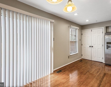 7920 Brightlight Place - Photo Thumbnail 11