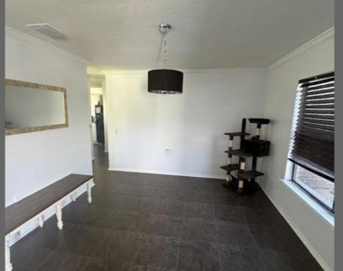 7605 Marble Crest Dr - Photo Thumbnail 1