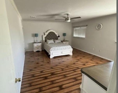 7605 Marble Crest Dr - Photo Thumbnail 7