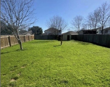 7605 Marble Crest Dr - Photo Thumbnail 12