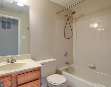437 Ashton Lane - Photo Thumbnail 15