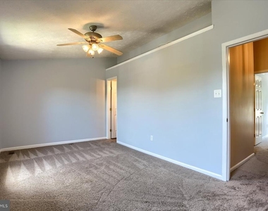 437 Ashton Lane - Photo Thumbnail 16