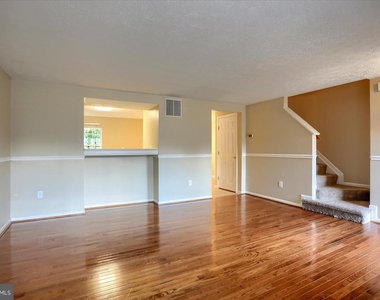 437 Ashton Lane - Photo Thumbnail 5