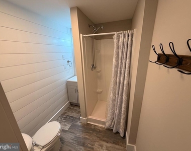 15 A W Frederick Street - Photo Thumbnail 5