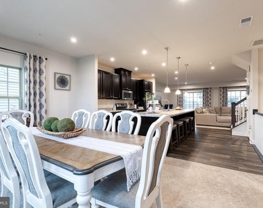 10141 Fauberg Street - Photo Thumbnail 15