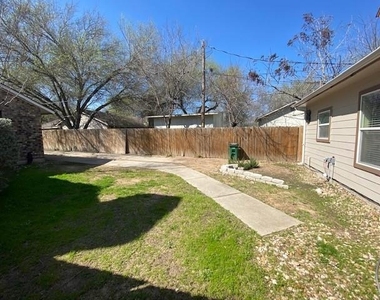 13323 Villa Park Dr - Photo Thumbnail 21