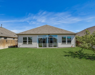11817 Comedero Way - Photo Thumbnail 27