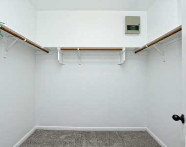 11817 Comedero Way - Photo Thumbnail 14