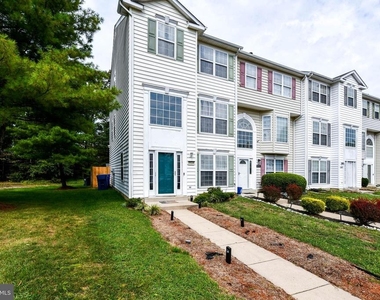 2547 Enterprise Place - Photo Thumbnail 5