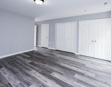 2547 Enterprise Place - Photo Thumbnail 15