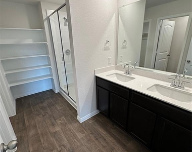 563 Evergreen Sumac Loop - Photo Thumbnail 15