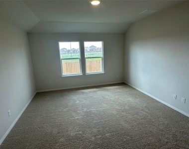 563 Evergreen Sumac Loop - Photo Thumbnail 10
