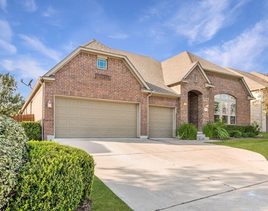300 Grafton Ln - Photo Thumbnail 1