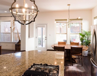 300 Grafton Ln - Photo Thumbnail 17