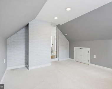9223 Old Court - Photo Thumbnail 54