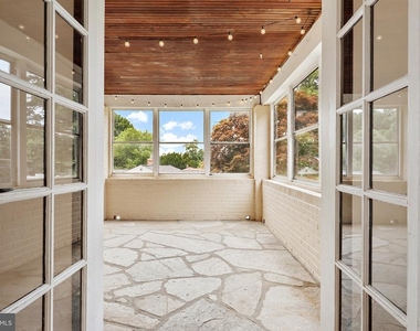9223 Old Court - Photo Thumbnail 17
