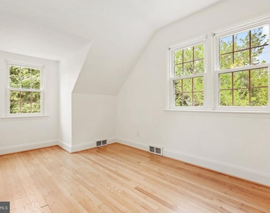 9223 Old Court - Photo Thumbnail 44