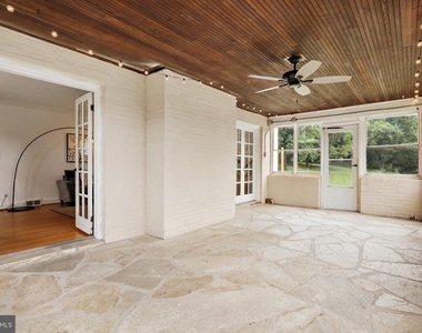 9223 Old Court - Photo Thumbnail 18