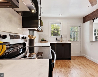9223 Old Court - Photo Thumbnail 31