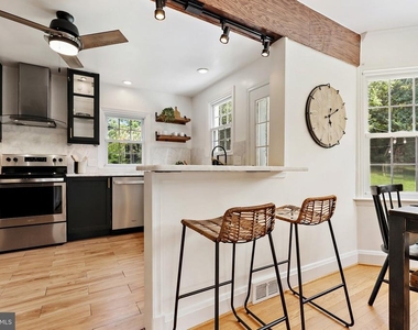 9223 Old Court - Photo Thumbnail 28