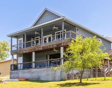2311 Spoke Hollow Rd - Photo Thumbnail 2