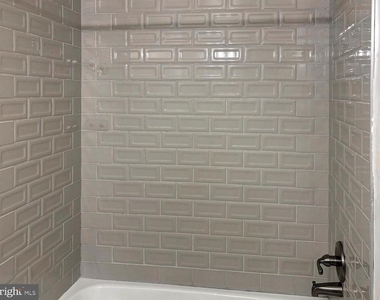 101 Fitz Court - Photo Thumbnail 15