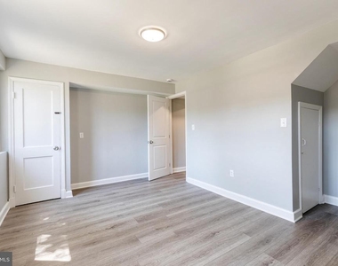 633 Lucia Avenue - Photo Thumbnail 15