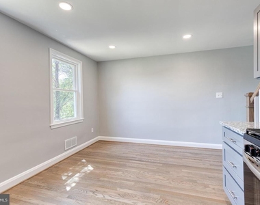 633 Lucia Avenue - Photo Thumbnail 7