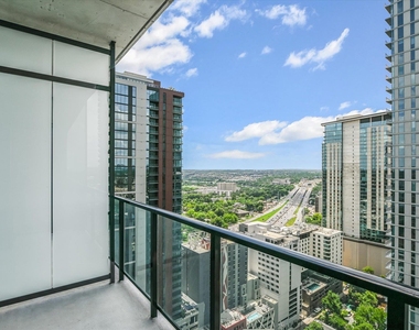 610 Davis St - Photo Thumbnail 11