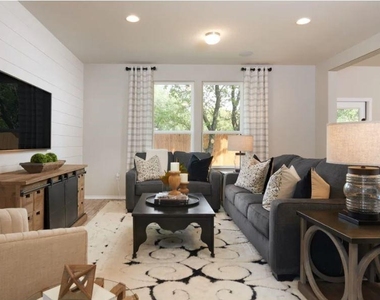 10204 Buckskin Horse Way - Photo Thumbnail 3