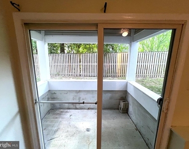 604 Moonglow Road - Photo Thumbnail 20