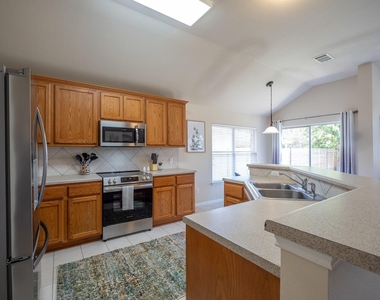 11620 Larch Valley Dr - Photo Thumbnail 9
