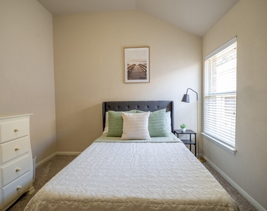 11620 Larch Valley Dr - Photo Thumbnail 19