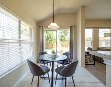 11620 Larch Valley Dr - Photo Thumbnail 10