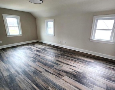 506 N Shipley Street - Photo Thumbnail 12