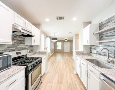 298 Jack Rabbit Ln - Photo Thumbnail 8