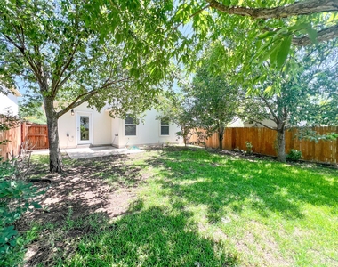 298 Jack Rabbit Ln - Photo Thumbnail 20