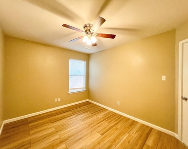 298 Jack Rabbit Ln - Photo Thumbnail 10