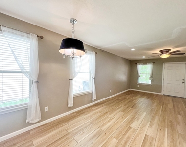 298 Jack Rabbit Ln - Photo Thumbnail 17