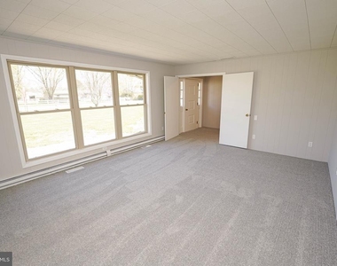 14880 Concord Road - Photo Thumbnail 12