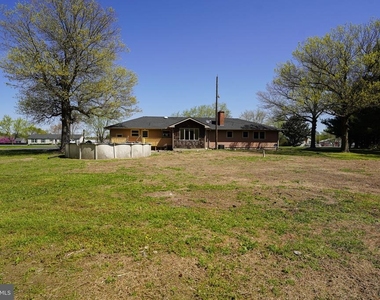 14880 Concord Road - Photo Thumbnail 5