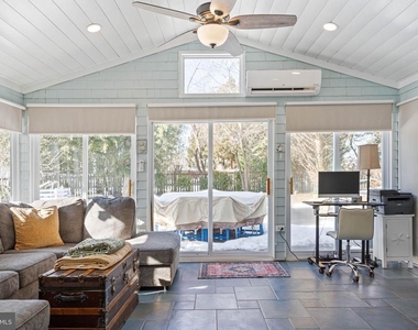 106 Kingsbridge Road - Photo Thumbnail 15