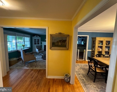106 Kingsbridge Road - Photo Thumbnail 4