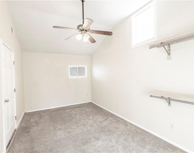 2325 Bendridge Trl - Photo Thumbnail 6