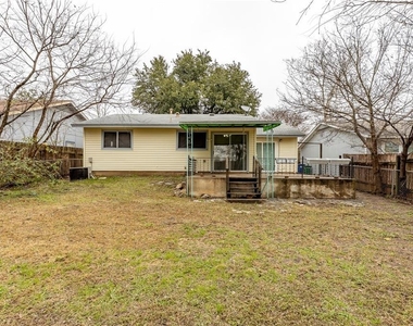 2325 Bendridge Trl - Photo Thumbnail 21
