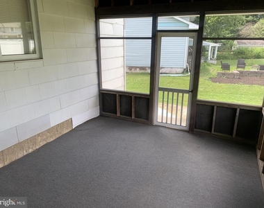 517 Garrick Road - Photo Thumbnail 25