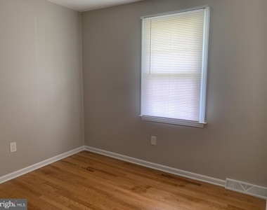 517 Garrick Road - Photo Thumbnail 42