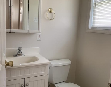 517 Garrick Road - Photo Thumbnail 34